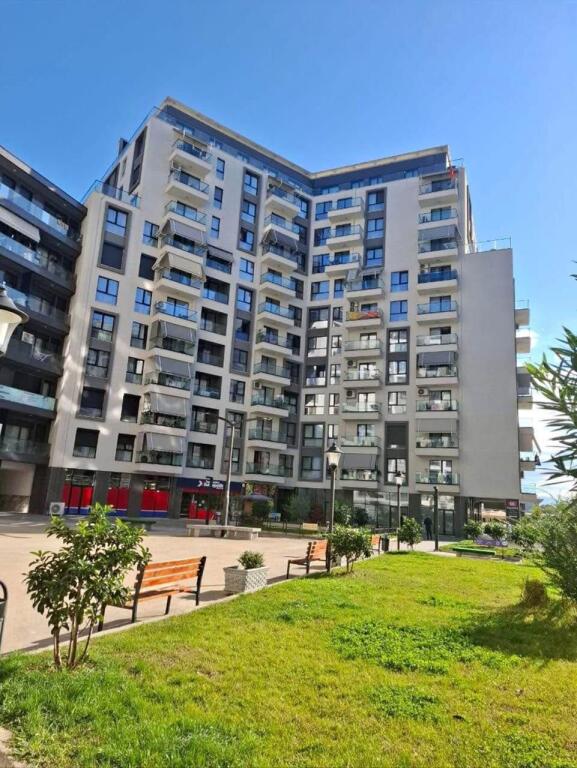 VENDESI APPARTAMENTO 2+1 CAMPI DELL'AVIAZIONE 175.000 EURO