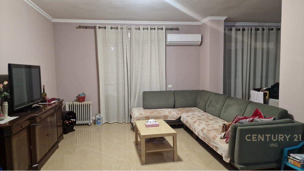 Apartment 2+1 for Sale – Near the Red School