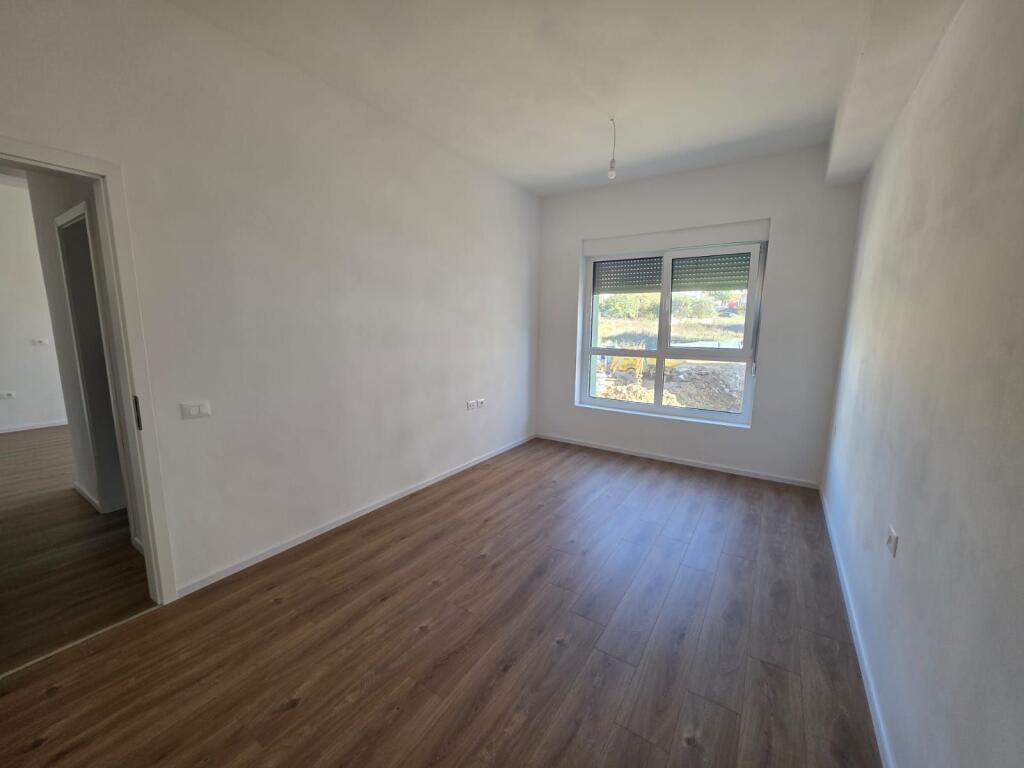 Apartment for rent for offices – Ali Demi (Mangalem Complex)!
