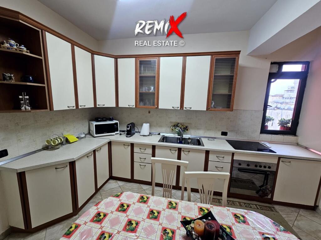 APARTAMENT 2+1+2 PER QERA PRANE KOPSHTIT 1 QERSHORI