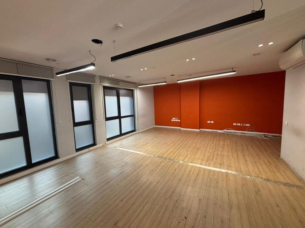 FOR RENT Business Premises  📍Center, near Sami Frasheri High School📐Area: 315M2 Gross 💶4000€ Net 🏢Floor: 2 New building