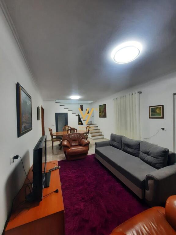 DUPLEX 2+1+2 FOR RENT IN CENTER 800 EURO