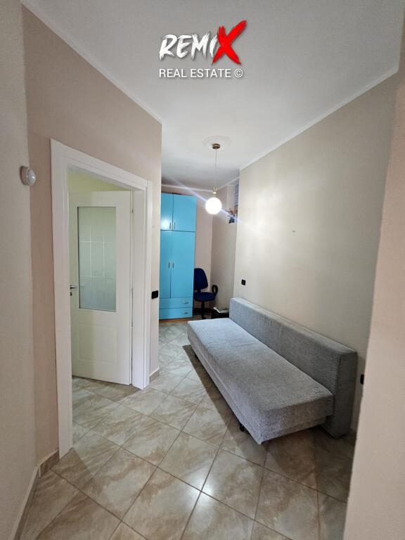 APARTAMENT 2+1+2 PER QERA PRANE KOPSHTIT 1 QERSHORI