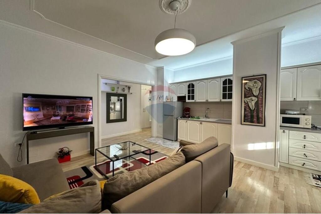 Apartament 2+1+2 me qera 21 Dhjetori