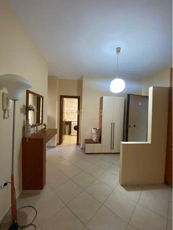 Jepet me Qira Apartament 2+1+2 – Zogu i Zi