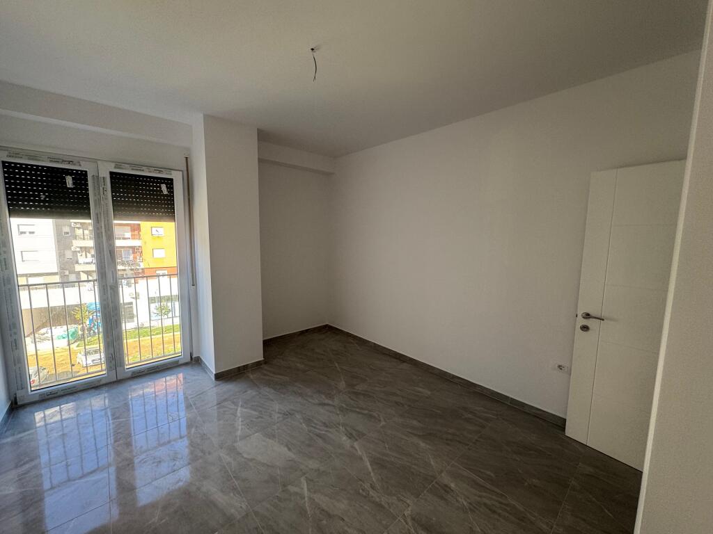Affitto appartamento 1+1 Vicino Villa L ad Astir  Piano 3, palazzo I 2025 con ascensore  Superficie 65 m2  Prezzo 350€