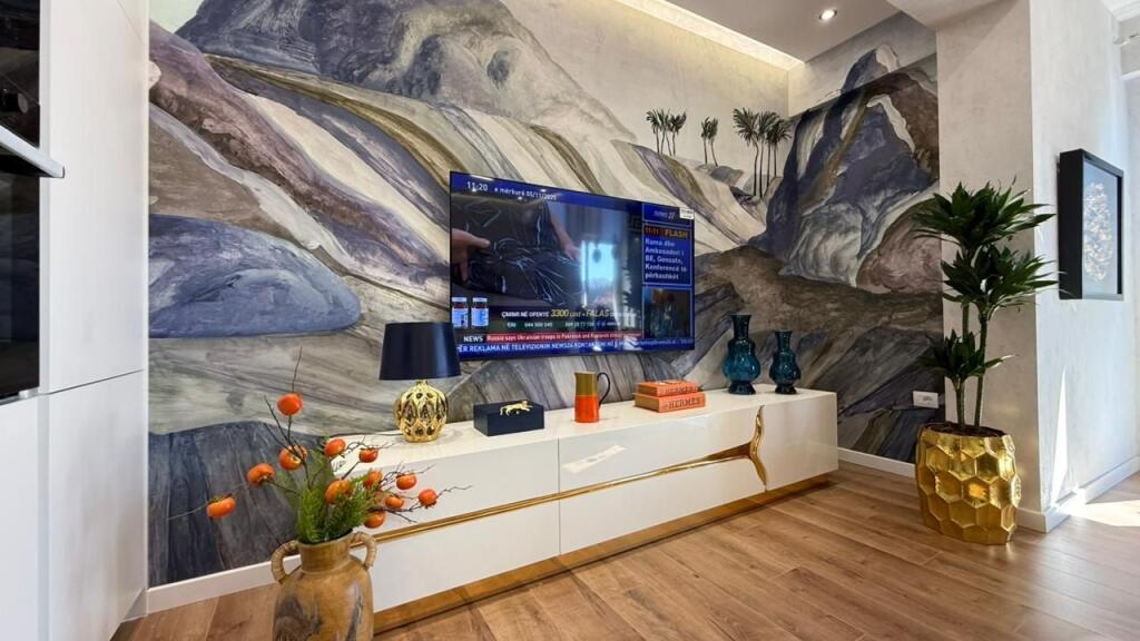 Luxury 2+1 apartment for sale at 21 Dhjetori!