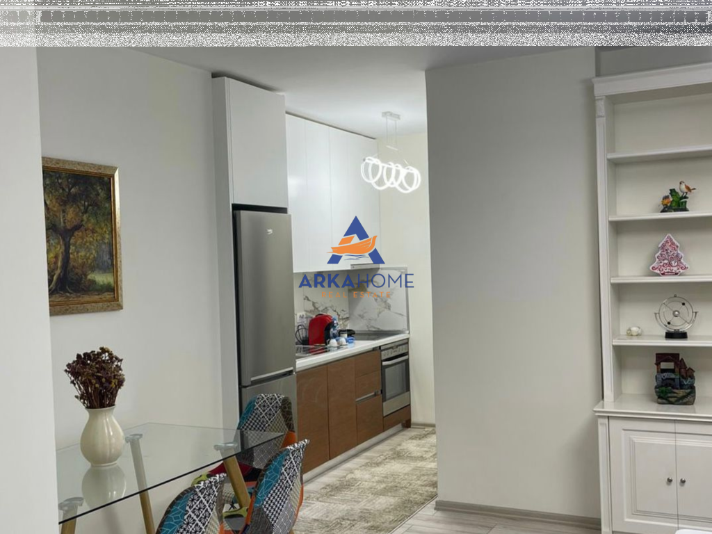 JEPET ME QERA APARTAMENT 1+1+BALLKON "TE RRUGA E KOSOVARVE" 1.000 EURO