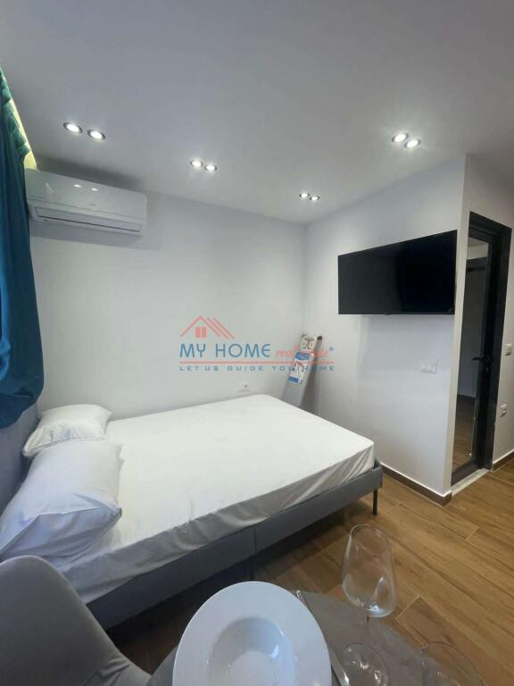 4 Studios for sale Wilson Square in Tirana