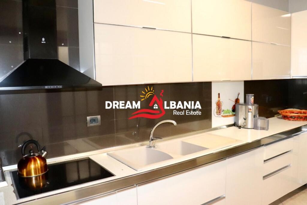 3+1 apartment for rent at Xhamlliku, Tirana ID (42111215)