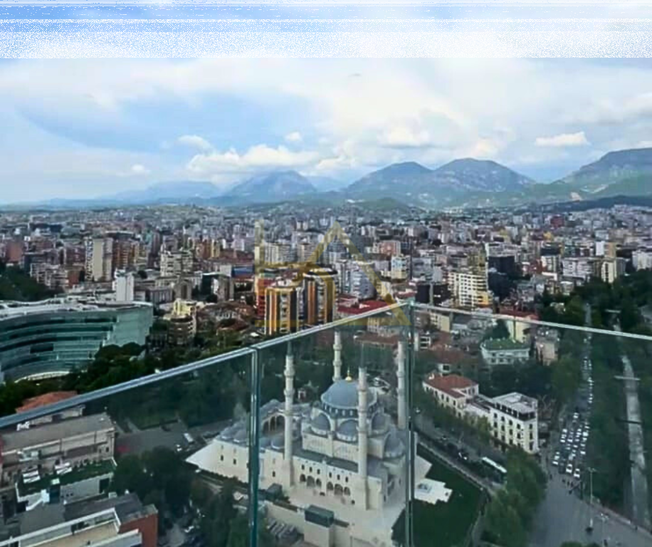 Shitet Apartament – Downtown, Tiranë