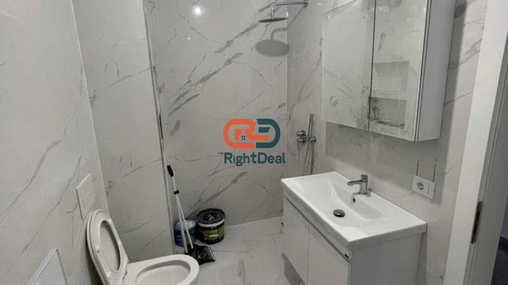 At Jolla Complex in Astir, 1+1 Apartment for Rent, For Living or For Office!!!