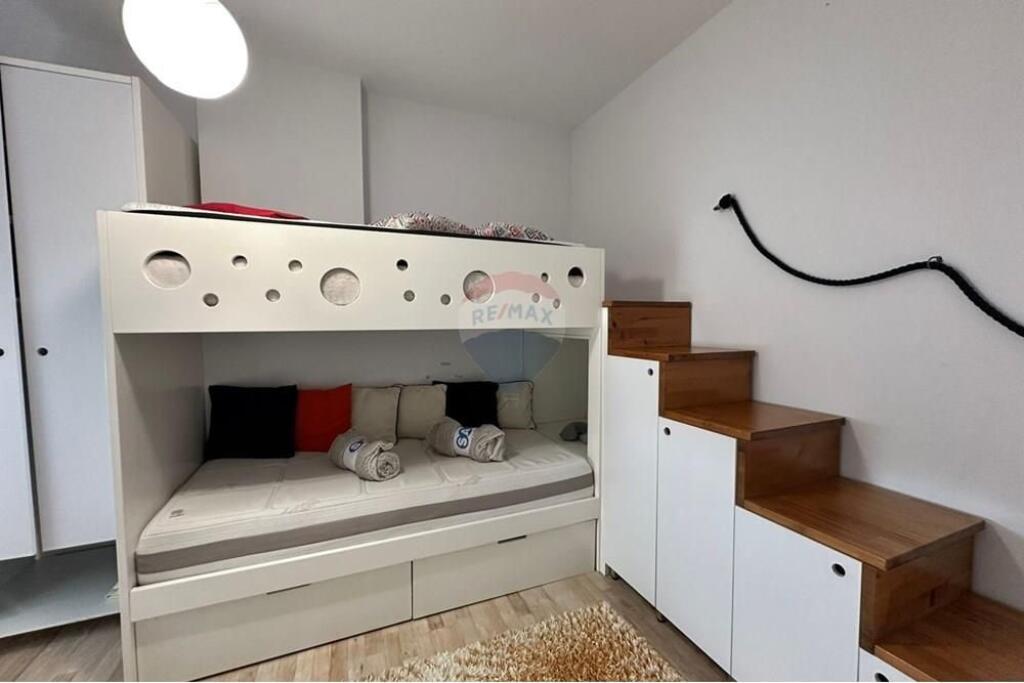 Apartament 2+1+2 me qera 21 Dhjetori