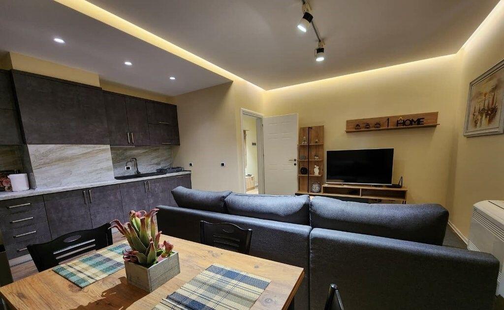 Vendesi in vendita un super appartamento di lusso nel cuore di Tirana – vicino a 9 Katshet!