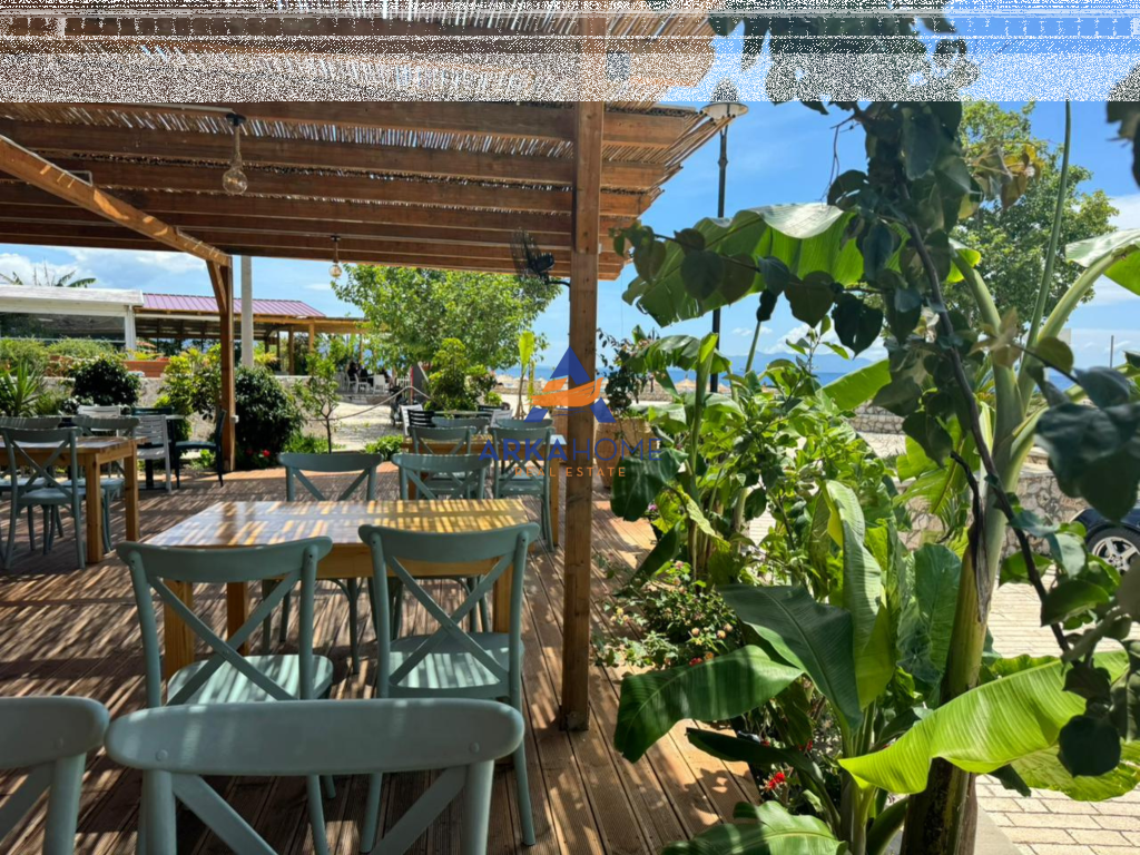 BAR RESTAURANT FOR RENT 400 M² "QEPARO, HIMARË" 35,000 EURO
