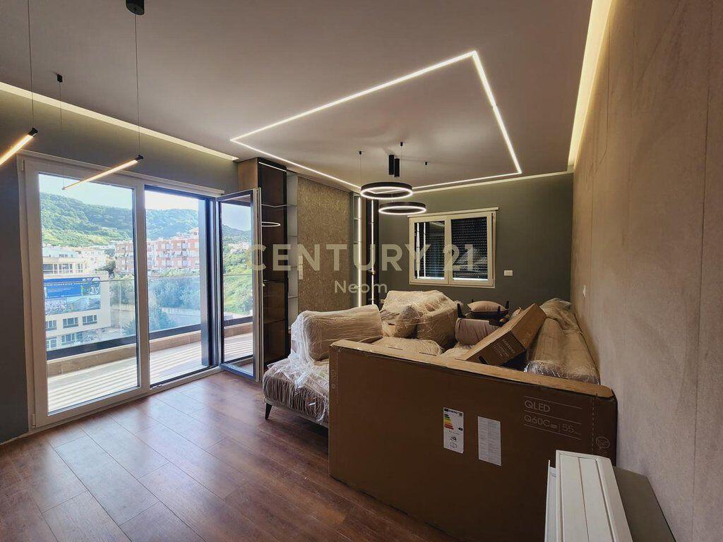 Appartamento 2+1+2 in Vendita – Kodra e Diellit, Tirana