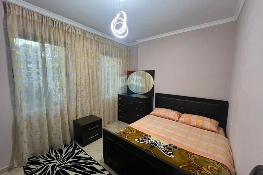 APARTAMENT 1+1, ASTIR PRANE UNAZES.