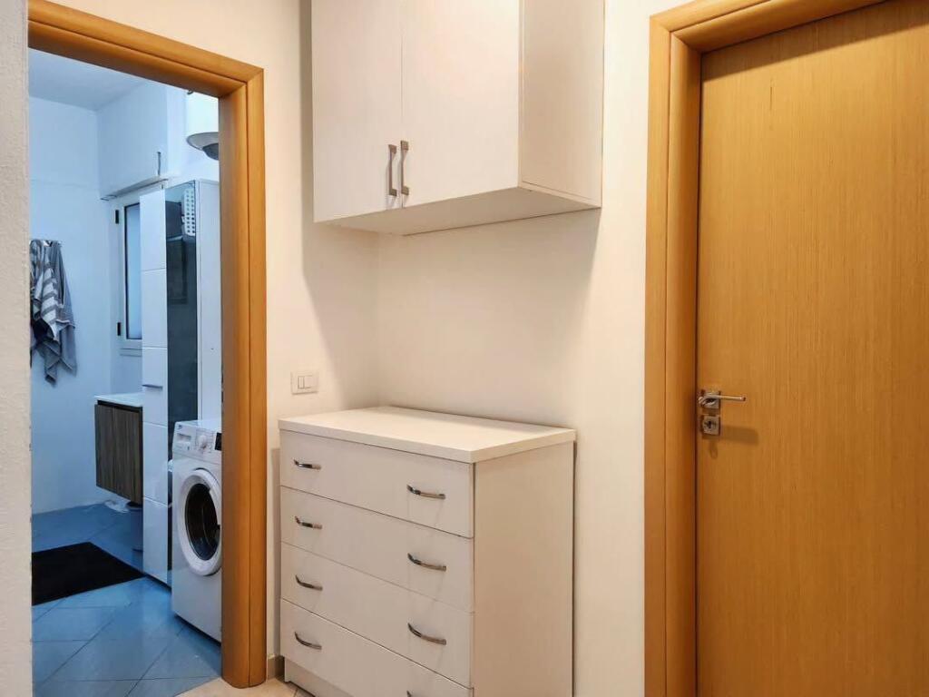 Shitet: Apartament 1+1 me Super Pamje Qyteti