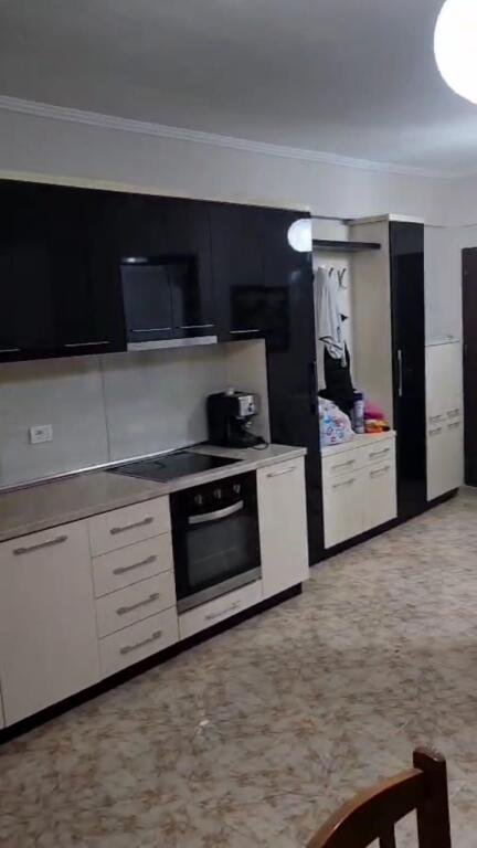 APARTAMENT ME QERA 2+1