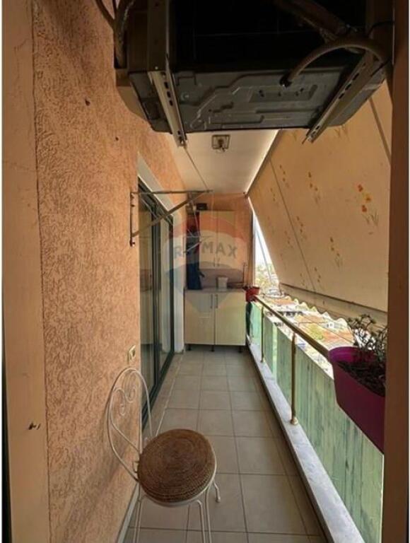 Shitet Apartament 2+1 në rrugen Besim Alla, Yzberisht