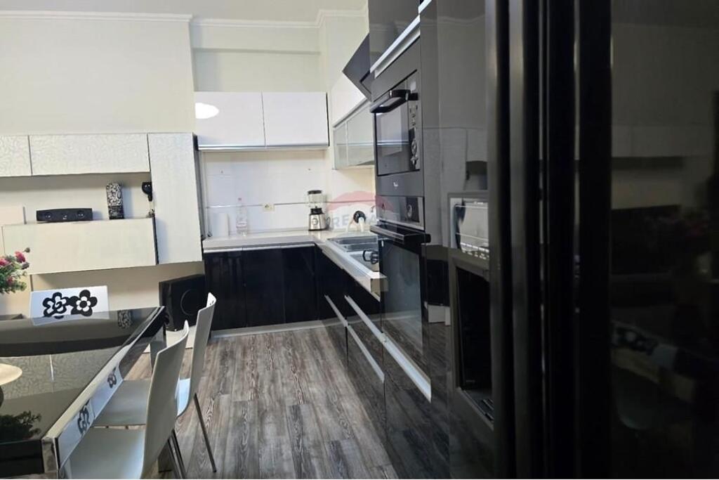 Apartment - For Rent - Dry Lake