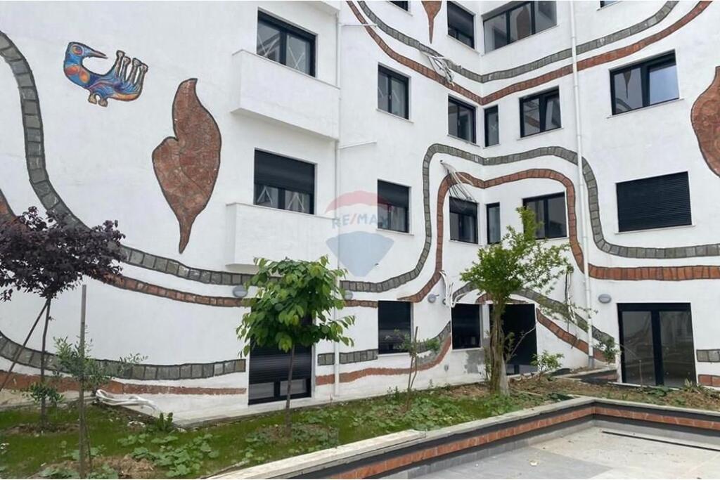 VENDIAMO APPARTAMENTO 2+1 KODRA E DIELLIT