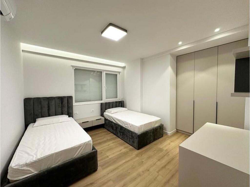 Apartment 2+1 for rent near the Ballet School.