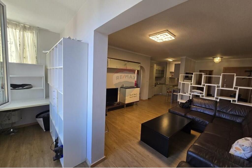 Apartament 2+1+2 me qera ne Rrugen e Kosovareve