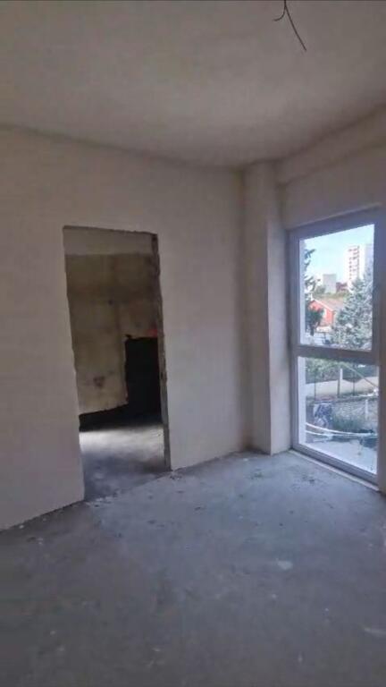 Apartment 2+1+2 for sale Tirana Entry