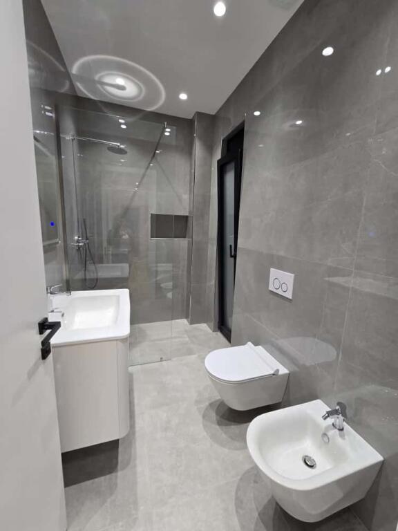 🏡 Villa su 3 Piani 4+1 in Affitto – TEG 🌿