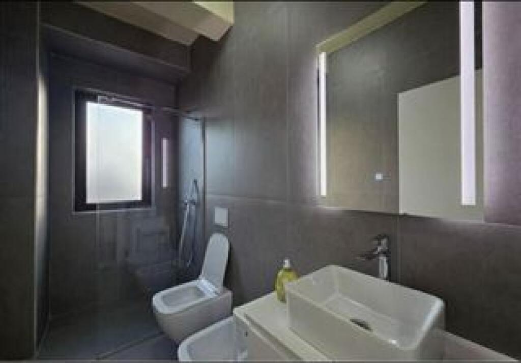 Studio apartment + 🅿️for rent newly furnished Kavaja street