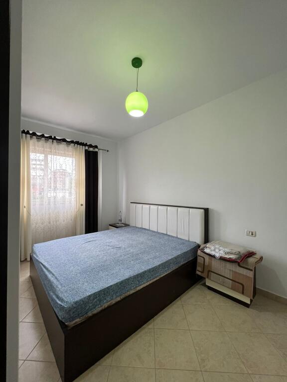 Jepet me qera apartament 2+1 fresku