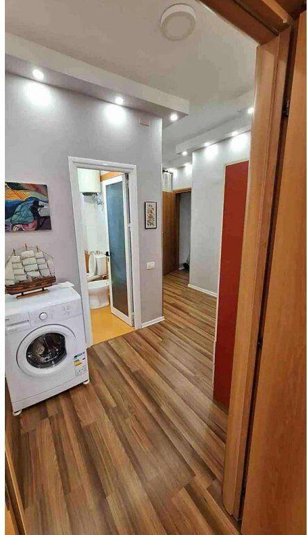Shitet apartament 2+1 – Myslym Shyri, Tiranë
