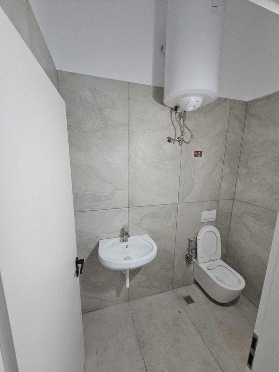Commercial Space 1+1 For Rent in Don Bosko near the mosque, Tirana