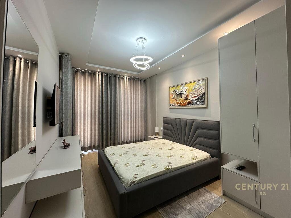 Apartment 1+1 for rent – Commune of Paris, near Olympic Park
