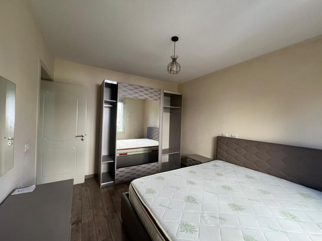 Appartamento - In Affitto - Zogu i Zi