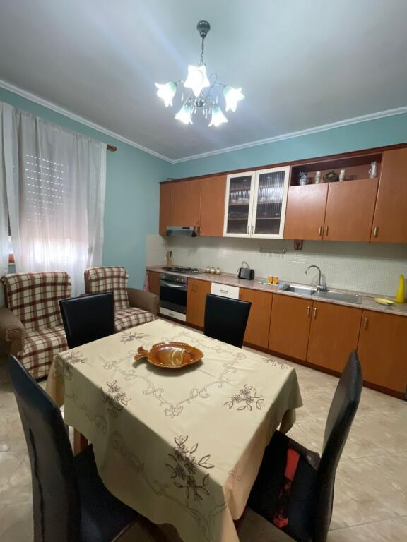 🏡 APPARTAMENTO IN AFFITTO 2+1 – Spiaggia, vicino al Ponte Dalan, Durazzo