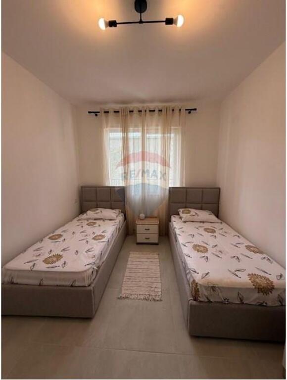 apartment for rent at univers city