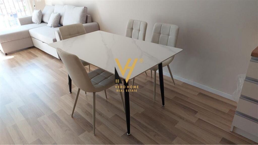 JEPET APARTAMENT 1+1+BLK ME QERA KOMPLEKSI DEMNERI ASTIR 480 EURO