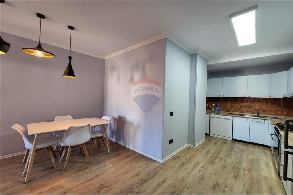 Apartment 2+1+ studio for rent at Petronini