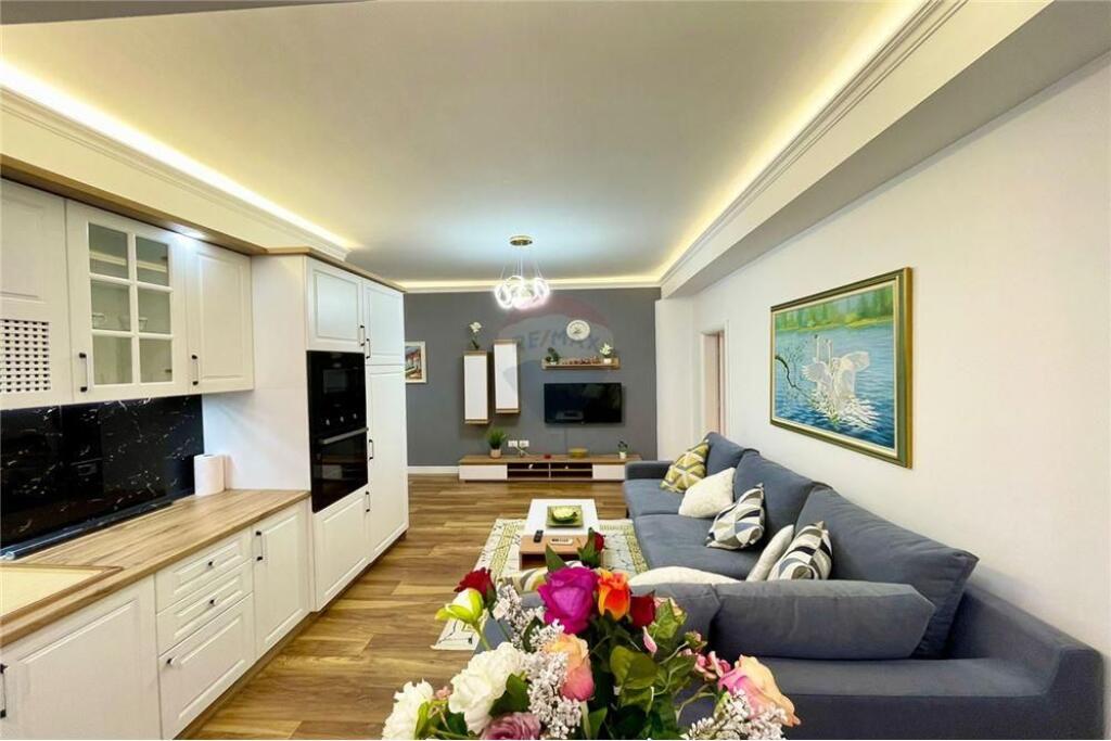-APARTAMENT 1+1 PËR QIRA, Margarita Tutulani* - Widok 2