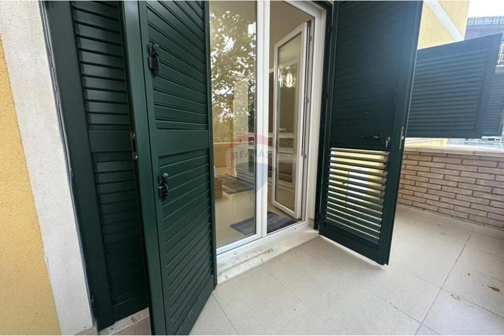 Appartamento 2+1 in vendita Lago Secco
