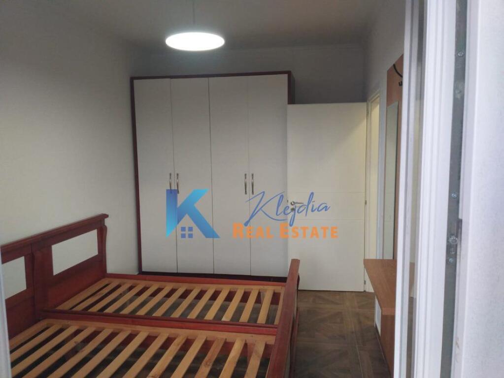Apartment 1+1 for rent on 5 Maji Street, near Tirana Jone school