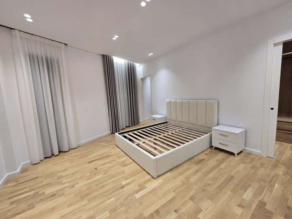 🏡 Villa su 3 Piani 4+1 in Affitto – TEG 🌿