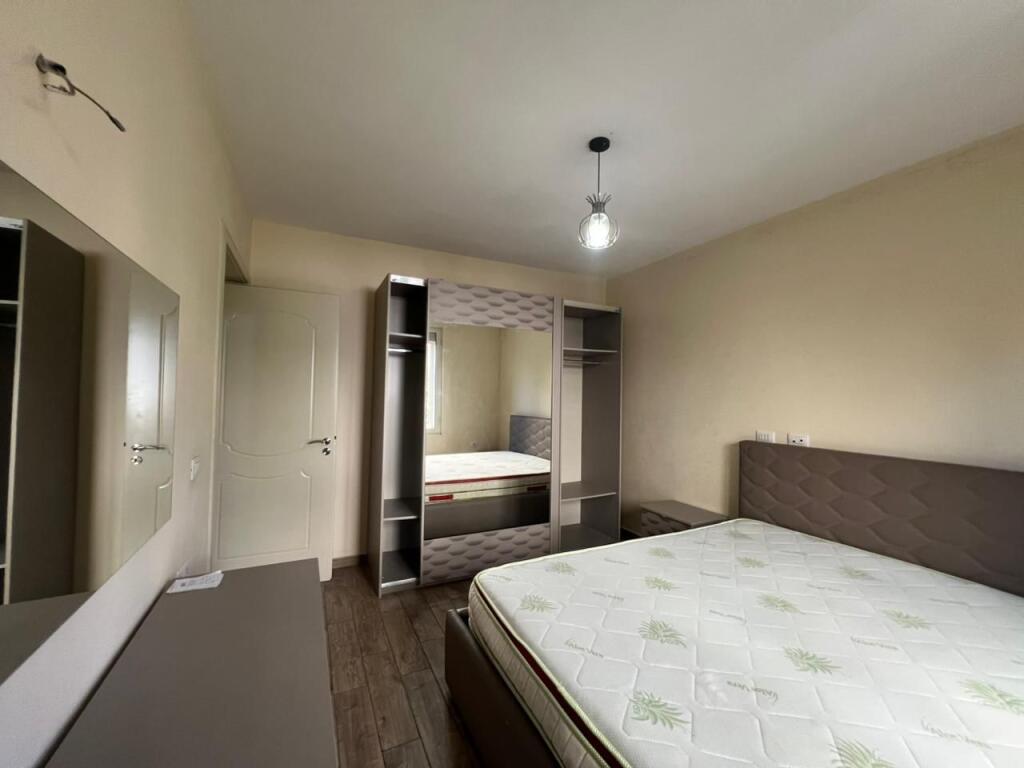Appartamento - In Affitto - Zogu i Zi