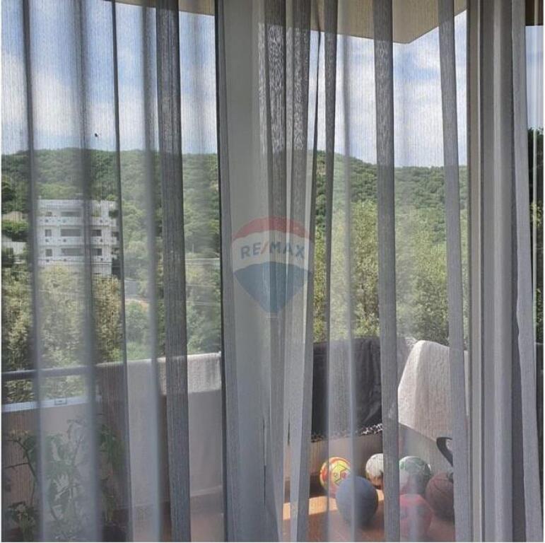 Apartament 2+1+2 pranë Kopshtit Botanik