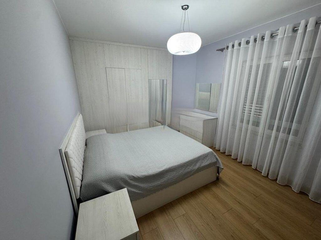 Jepet Me Qera Apartament 2+1+2 në Laprakë, Tiranë 700 € /Muaj