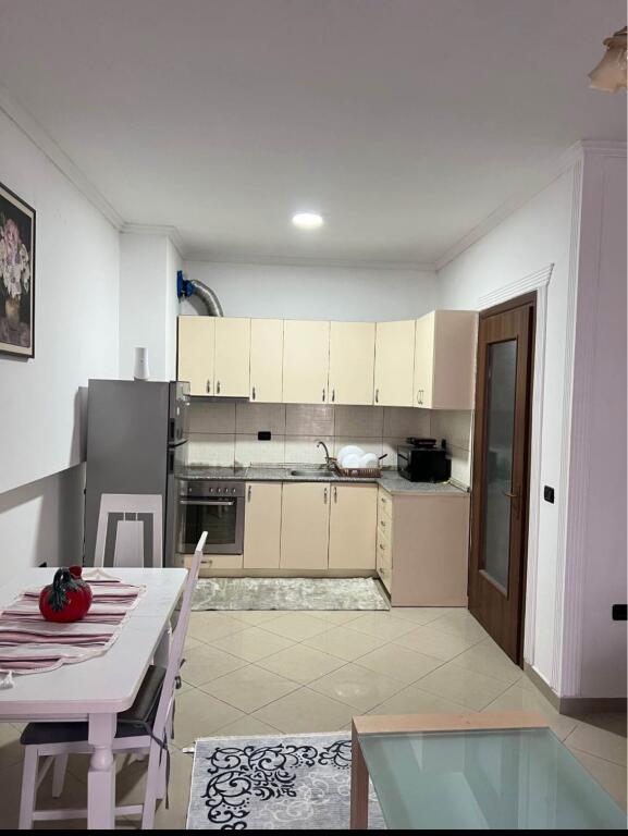 SHITET APARTAMENT 1+1 ASTIR 11.500.000 LEKE