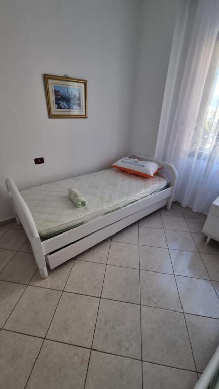 🏠 Affittasi appartamento 2+1 ad Astir (vicino al Bar Artisti)