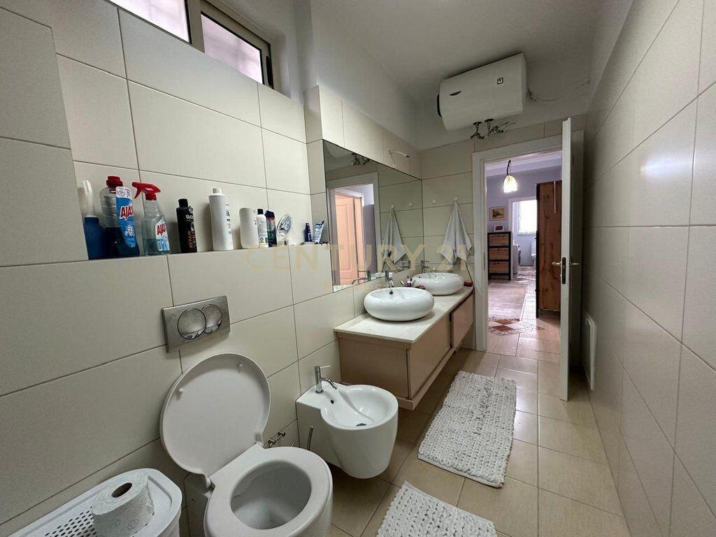 VASIL SHANTO, SELLING APARTMENT 3+1+2! 250,000 €